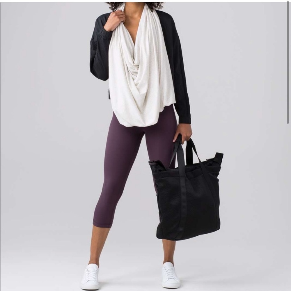 Lululemon Sage scarf *blue